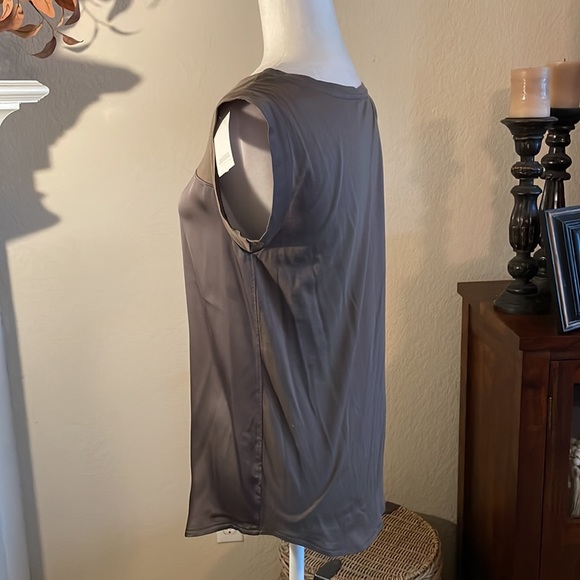 Loft - NWT sleeveless top - part tee/part faux satin - size X small - Picture 3 of 8
